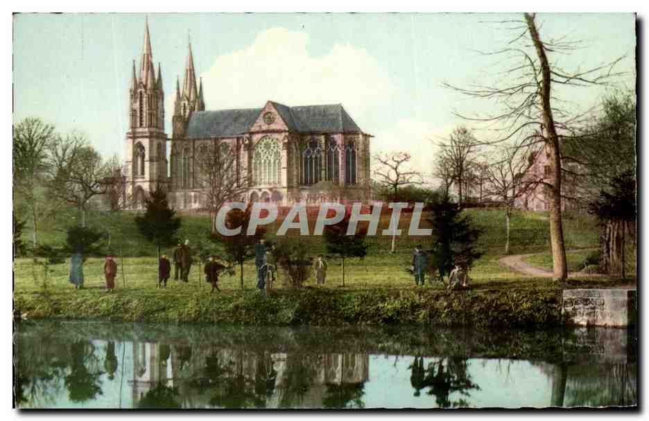 CPA Pontmain La Basilique et I'Etang des Peres
