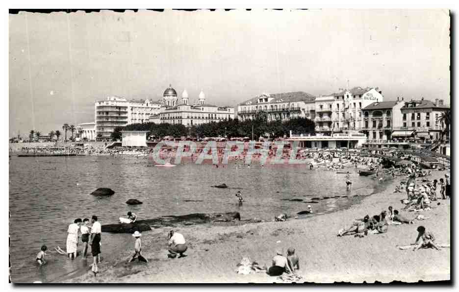 Plage de Saint-Raphaël (Var) — Vue générale — Éditions artistiques A.D.I.A. n° A10