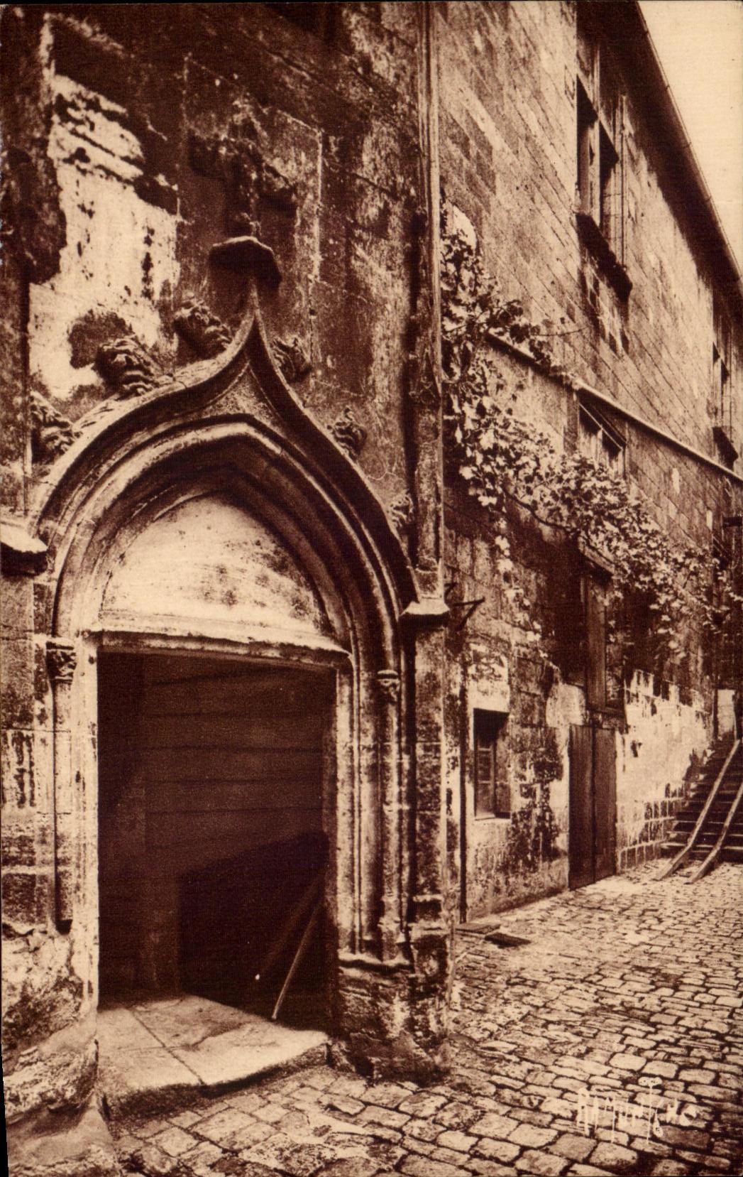 Cognac — Schloss von François I — Tor der Wächtertürme