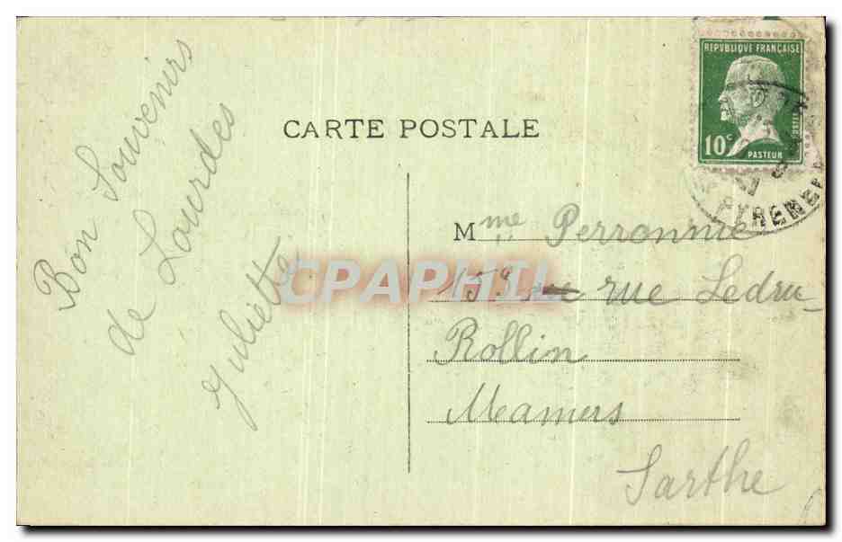 CPA Lourdes La Vierge couronnee de I'Esplanade — Verso