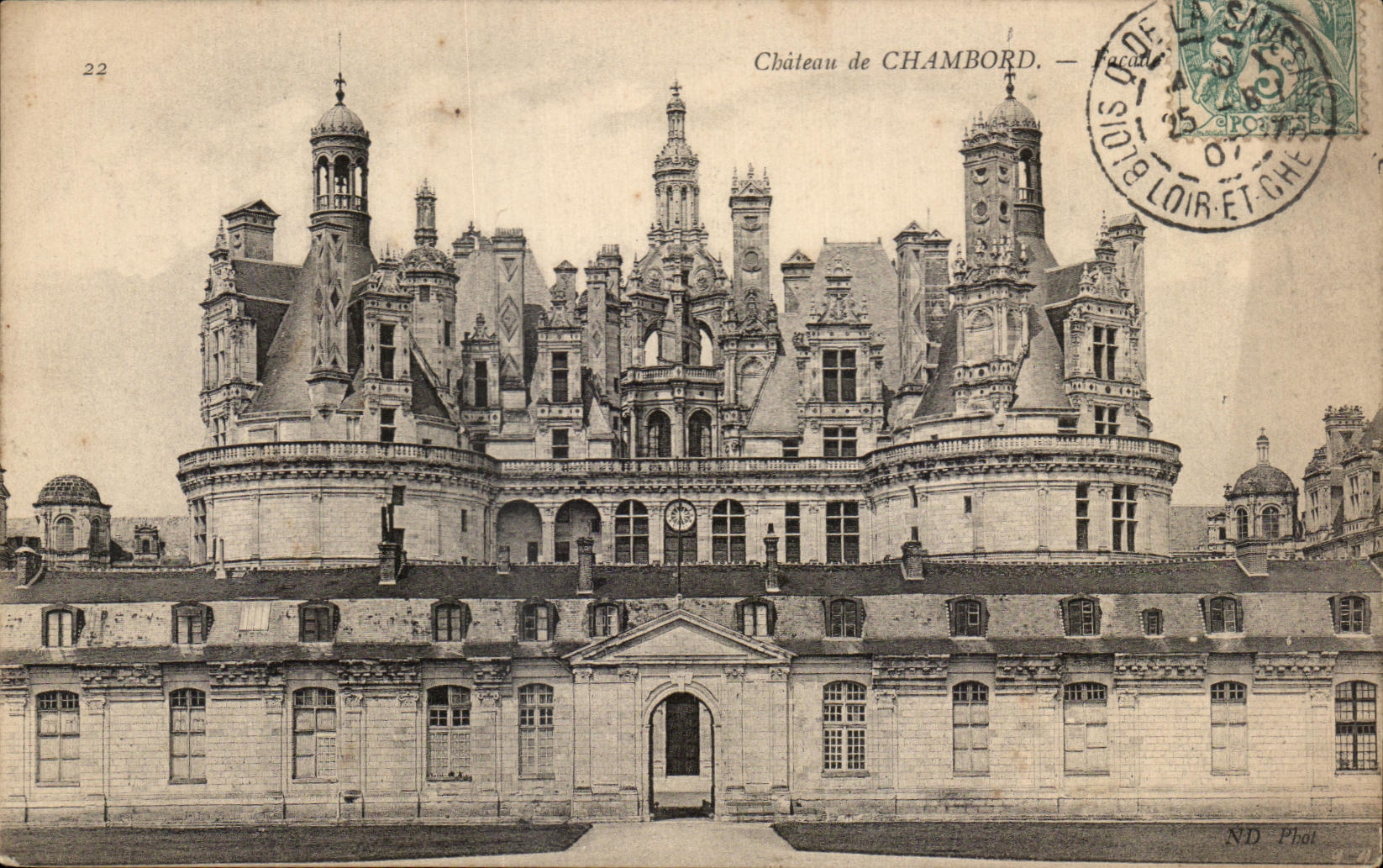 Château de CHAMBORD — Vue panoramique — ND Phot