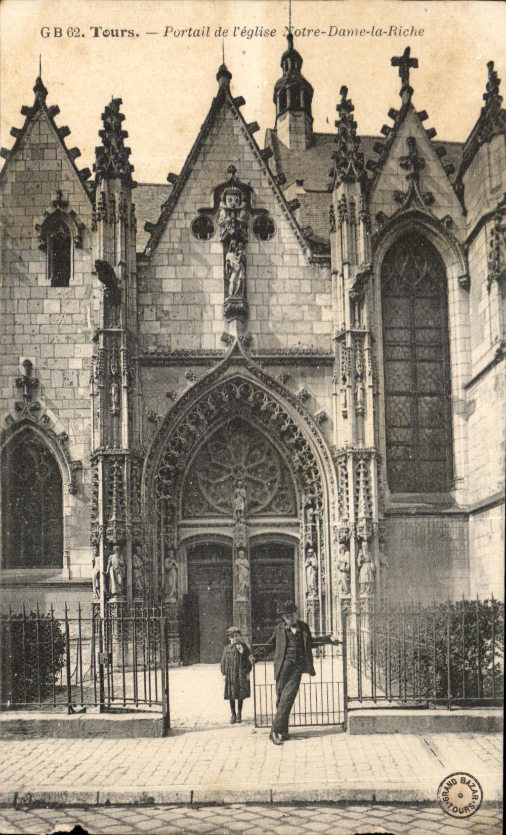CPA Tours Portail de Reglise Notre Dame La Riche