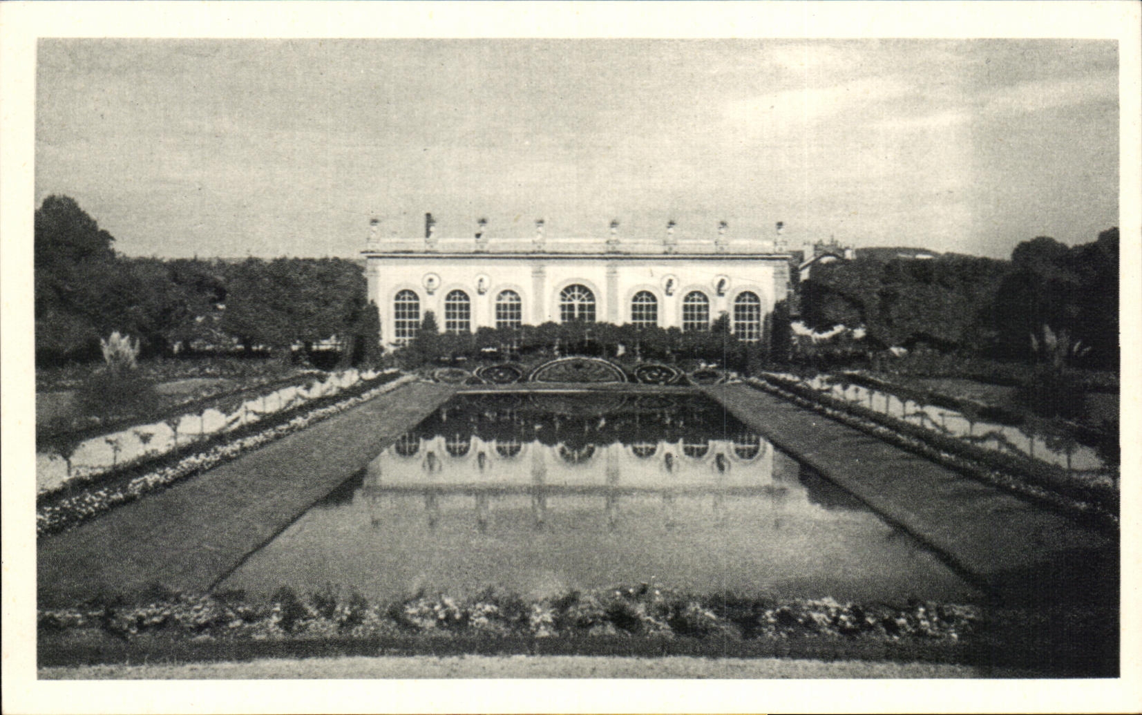 Die Orangerie des französischen Gartens — Zeichnung von Isabey — Breder Frères, Frankreich