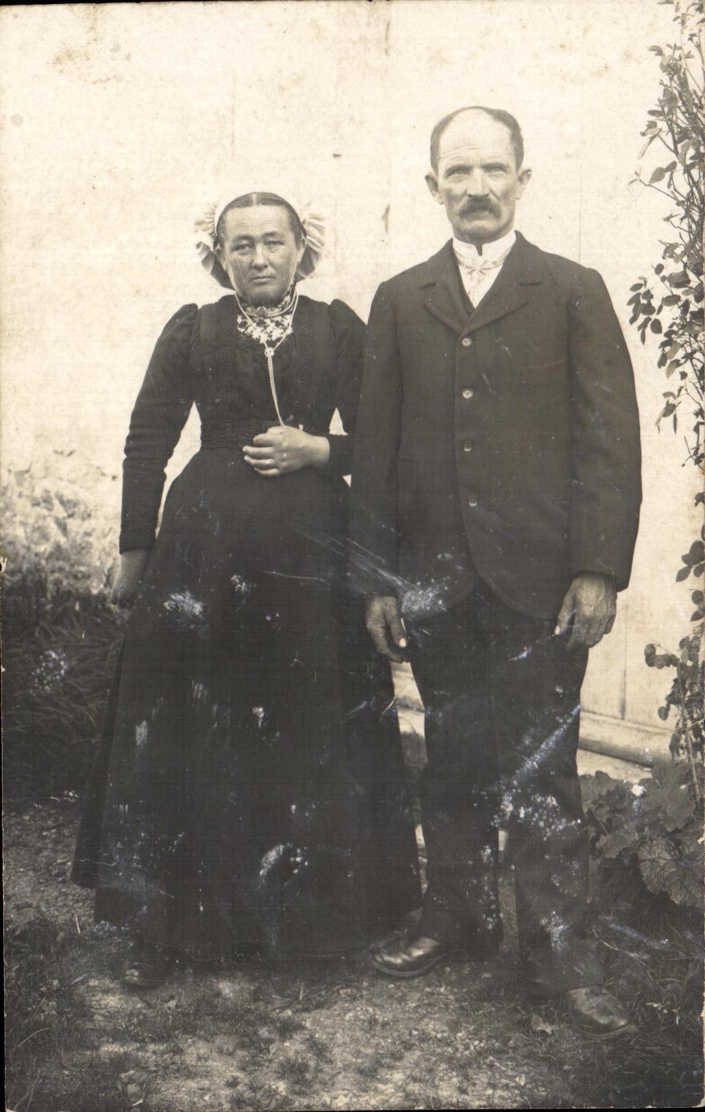 CARTE PHOTO Leon Bourdin Folklore Costume