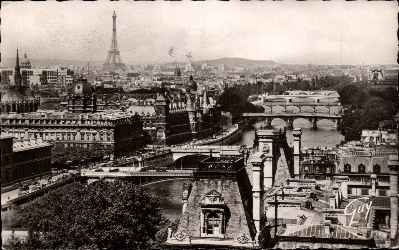 Paris et ses merveilles — Perspective des sept ponts — Éditions d'art 'Guy' n°3.065
