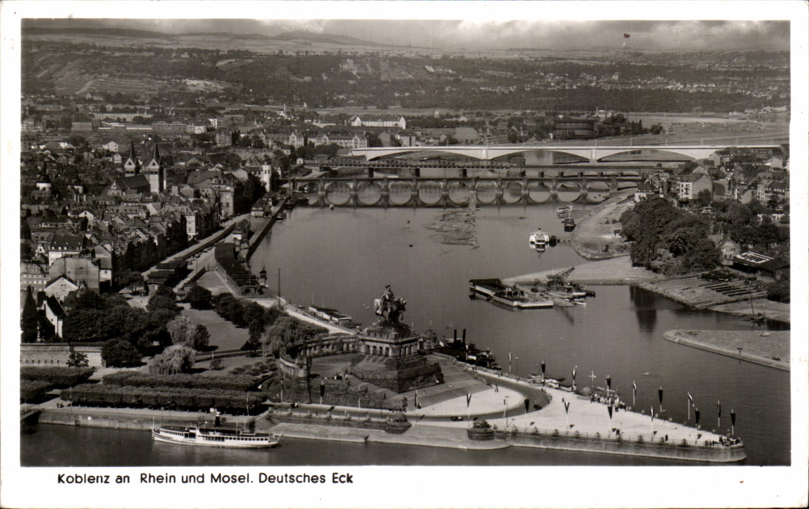 Koblenz an Rhein und Mosel. Deutsches Eck — vue aérienne — éditeur : Cekada, Dortmund