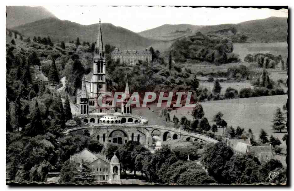 Lourdes — La Basilique et le Monument Interne — C. DES ARTS PHOTOGRAPHIQUES