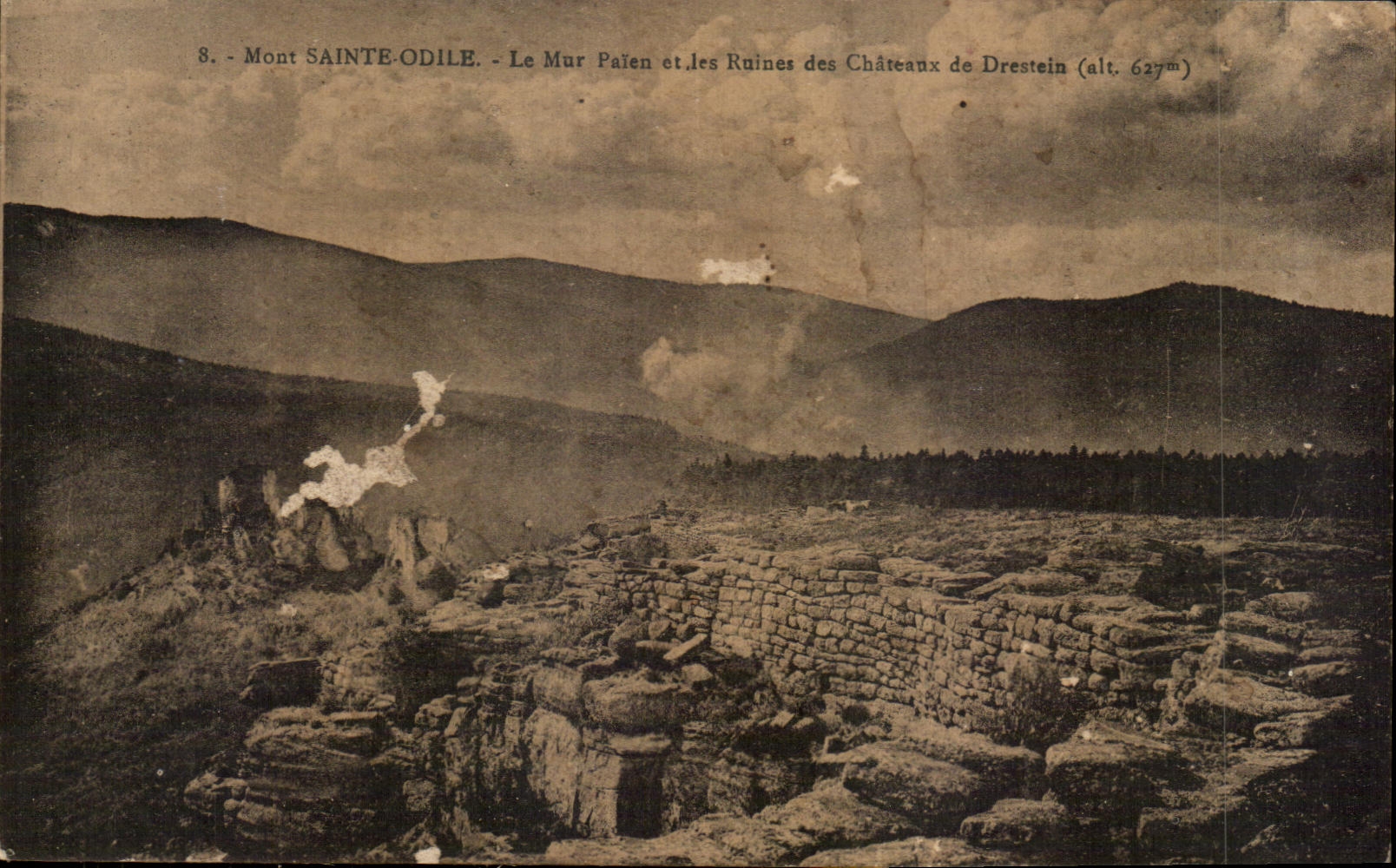 Mont Sainte-Odile - Le Mur Païen et les Ruines des Châteaux de Drestein (alt. 627m)