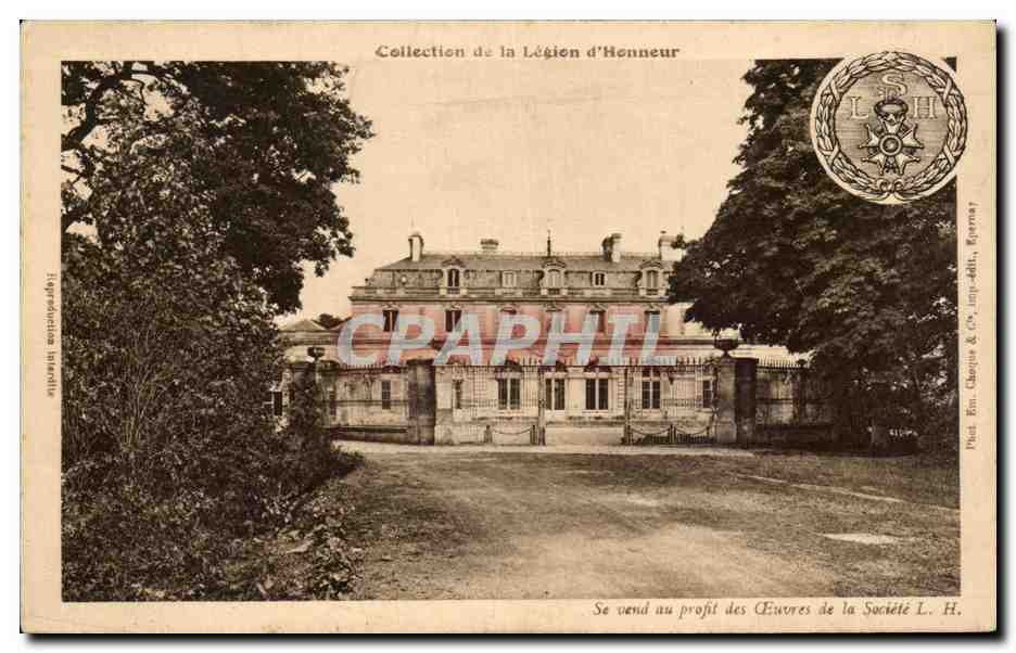 CPA Le Chateau Du Val Saint Germain En Laye
