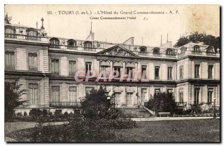 CPA Tours L'Hotel du Grand Commandement