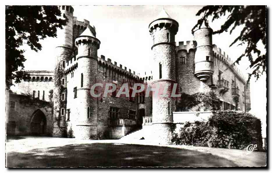 Château de Montmelas — Env. de Villefranche-en-Beaujolais — C.A.P. Paris