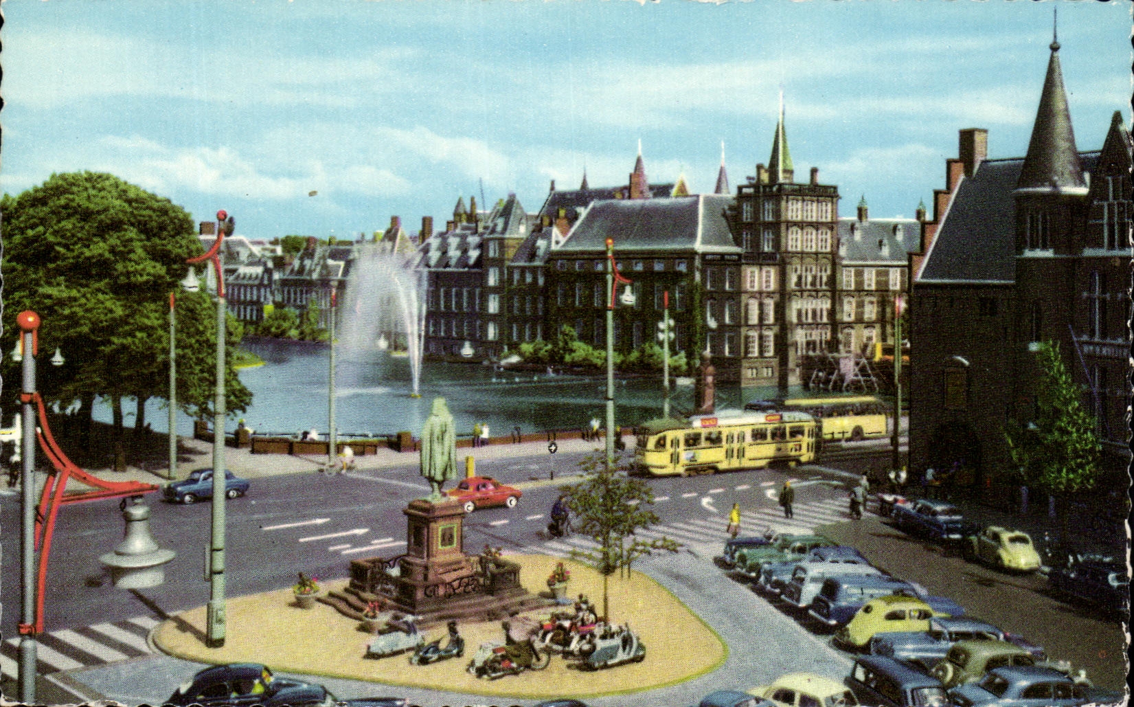 Lac de Louis avec Parlement — Den Haag — éditeur G. M. van der Aa, n° 2677
