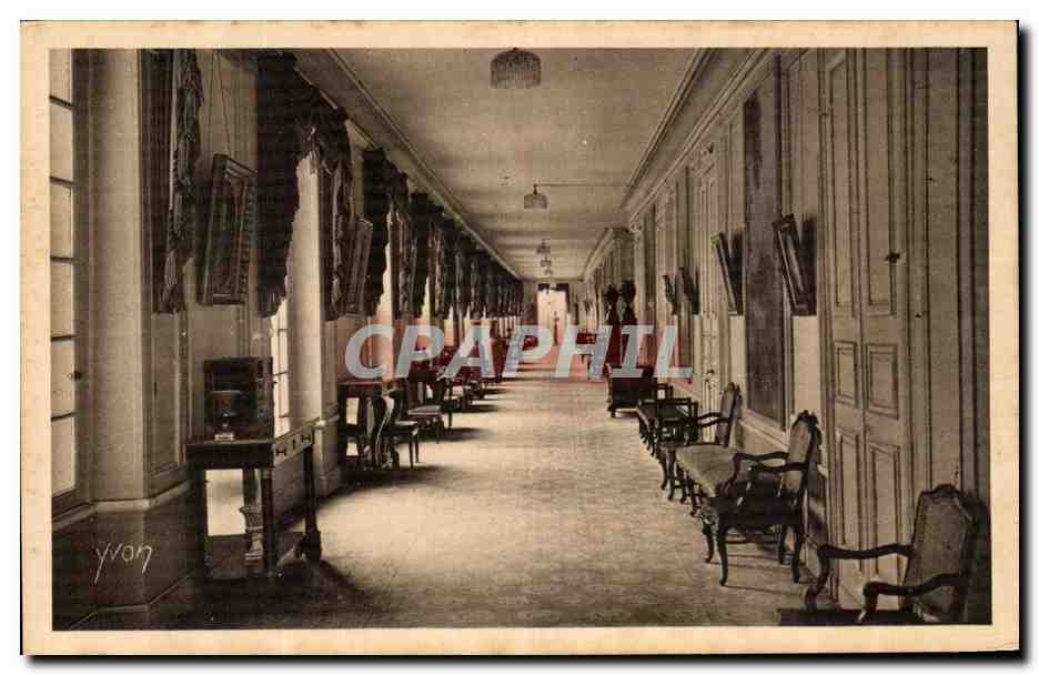 CPA La Douce France Chateaux De la De la Loire Chateau de Valencay Galerie du premier etage
