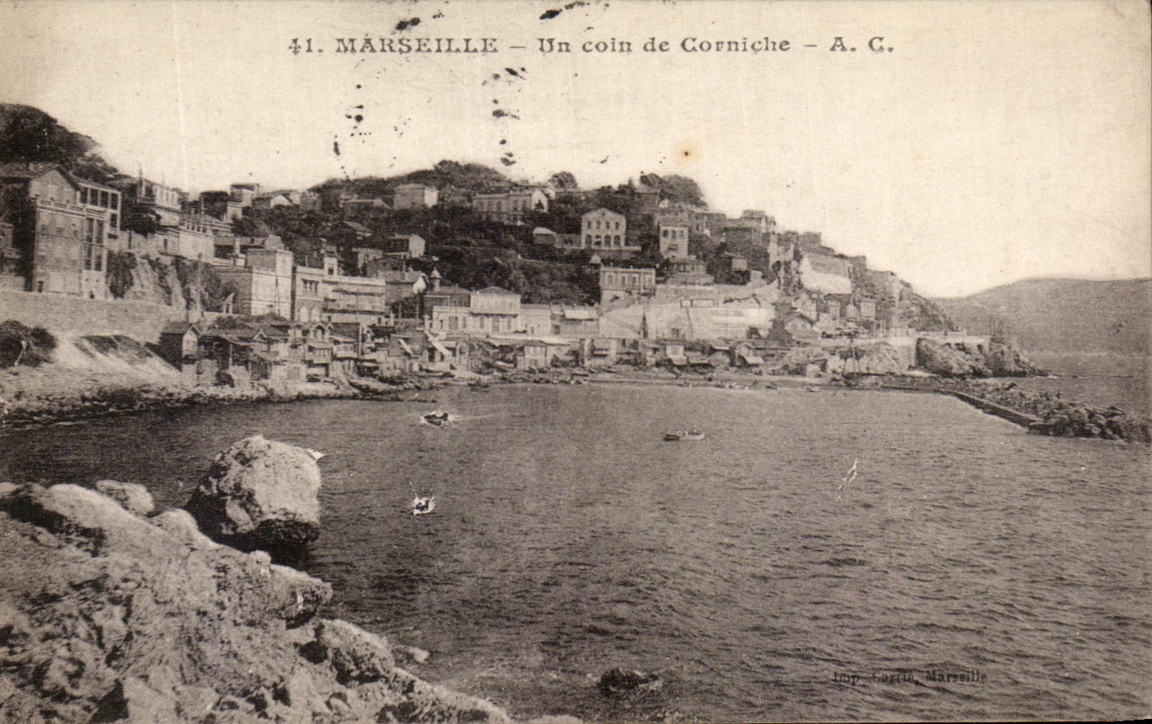 CPA Marseille Un coin de Corniche