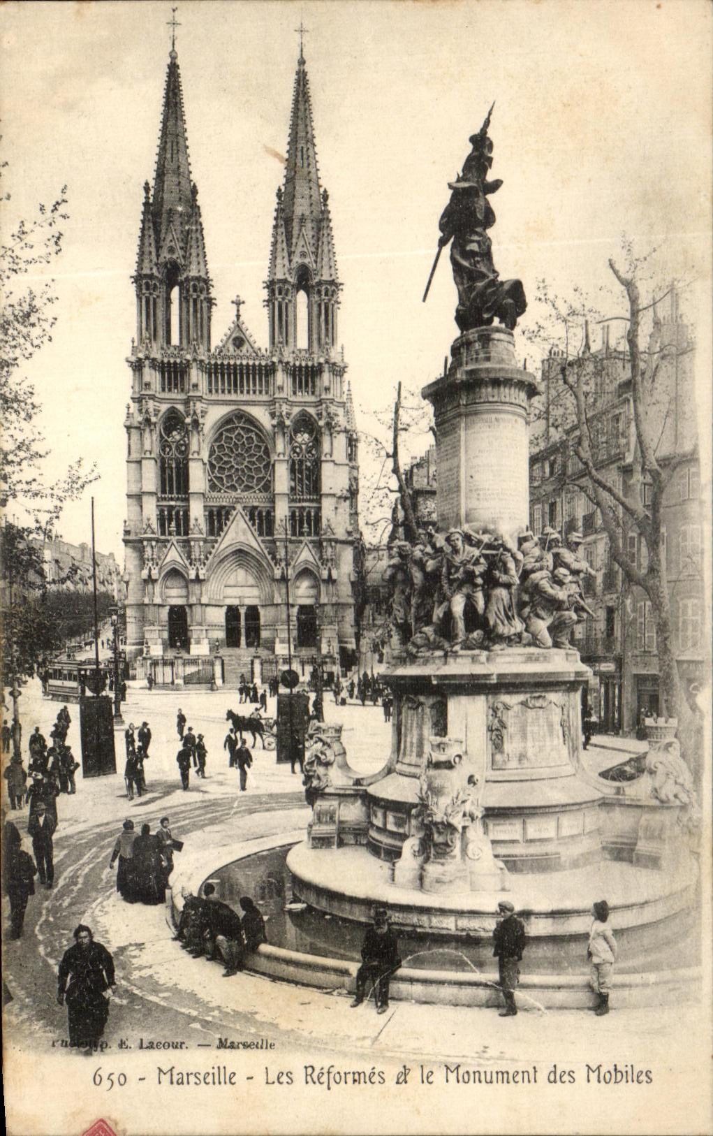CPA Marseille Les Reformes le Monument des Mobiles
