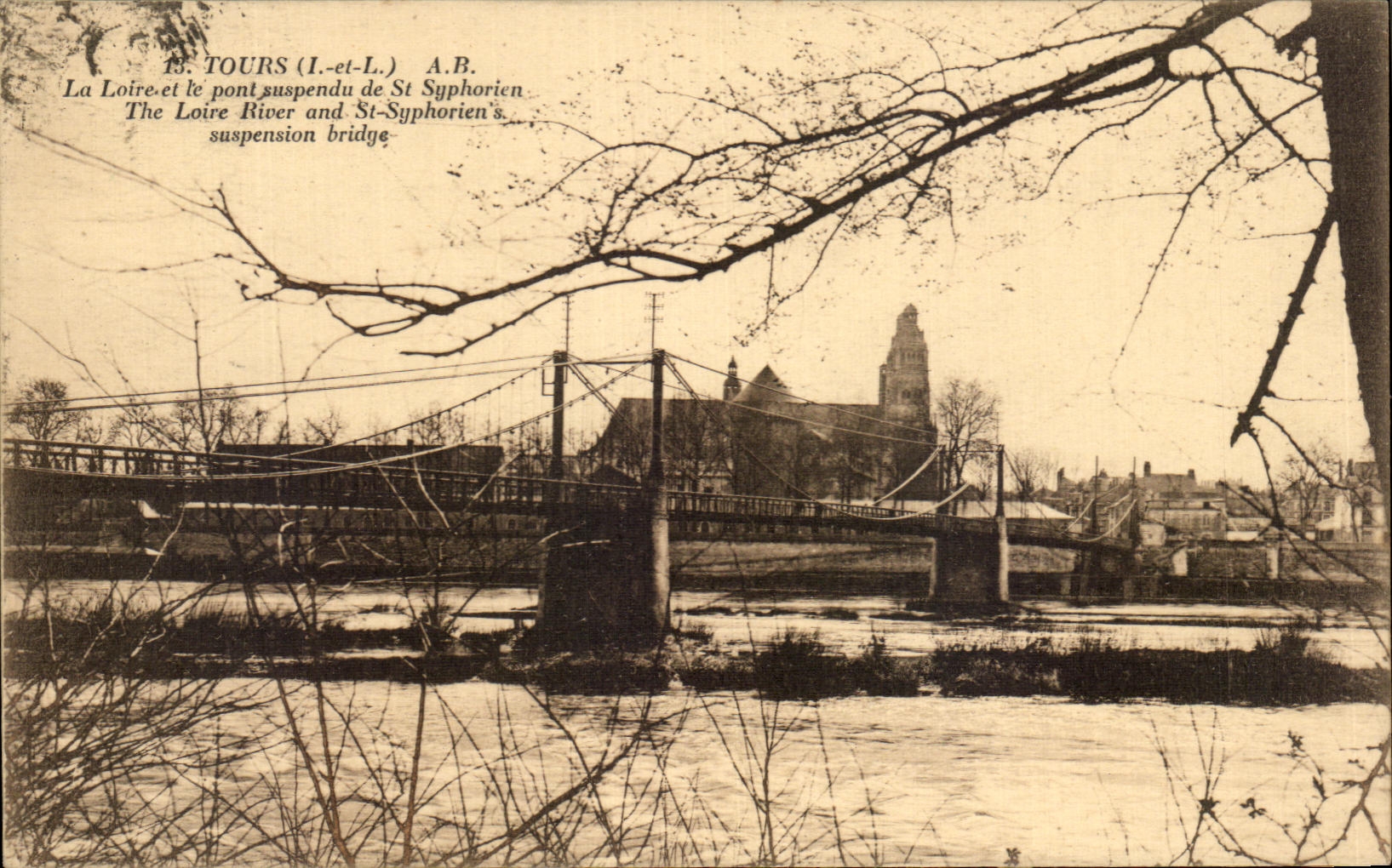 CPA Tours La Loire Et Le Pont Suspendu De St syphorien