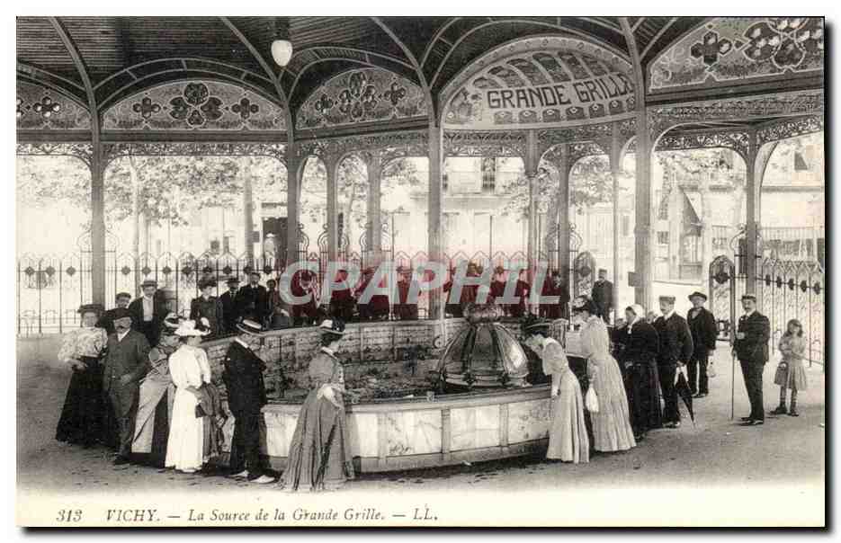 CPA Vichy La Source de La Grande Grille