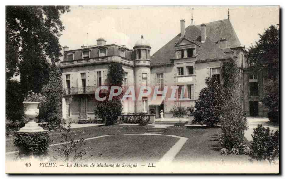 CPA Vichy La Maison de Madame de Sevigne