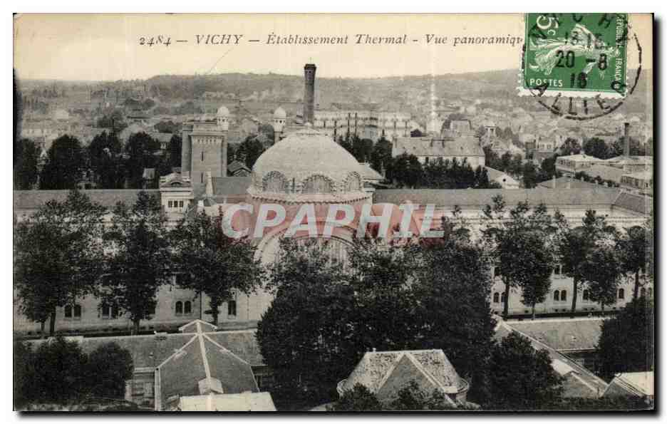 CPA Vichy Etablissement Thermal Vue panoramique