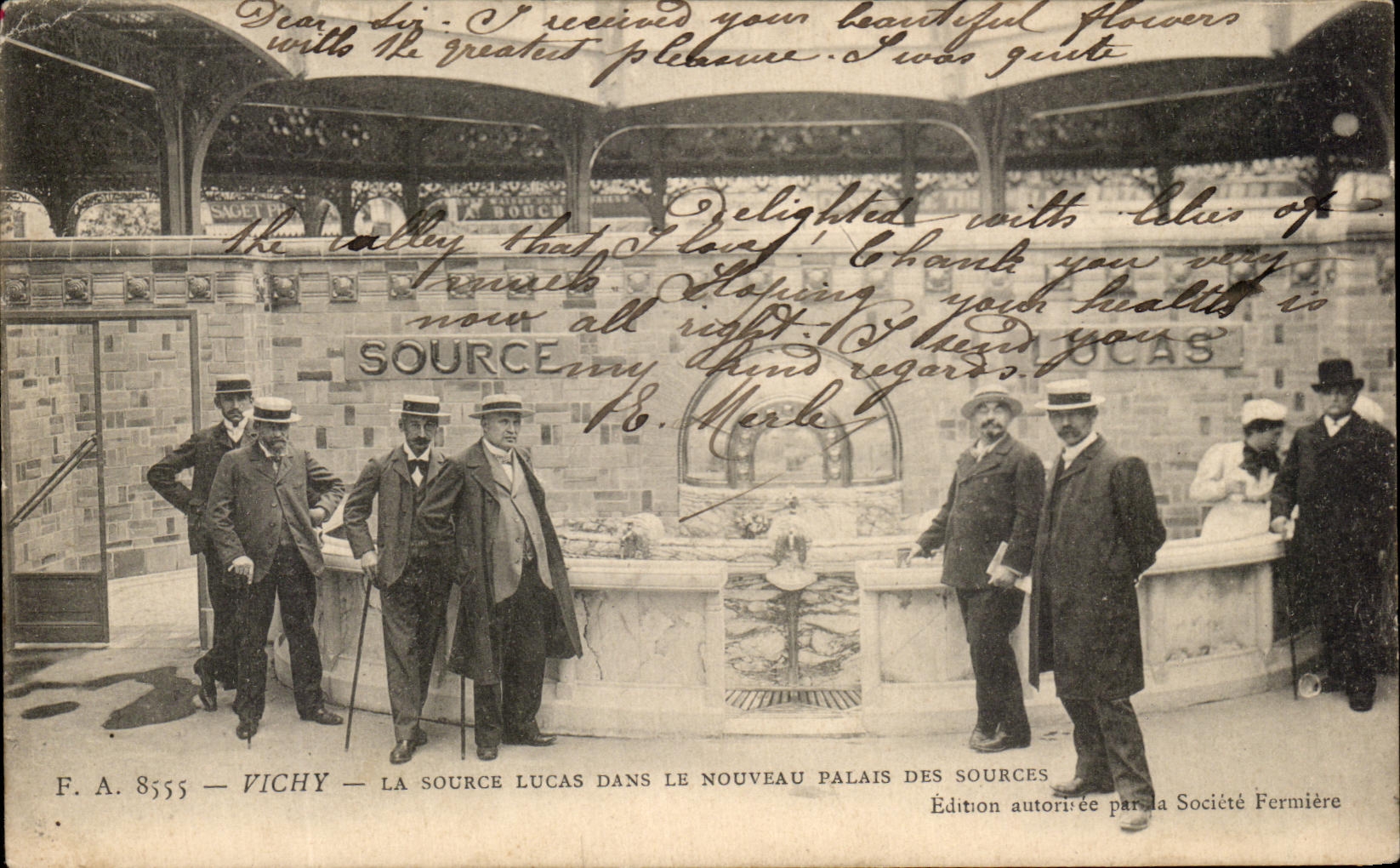 CPA Vichy La Source Lucas Dans Le Nouveau Palais Des Sources 