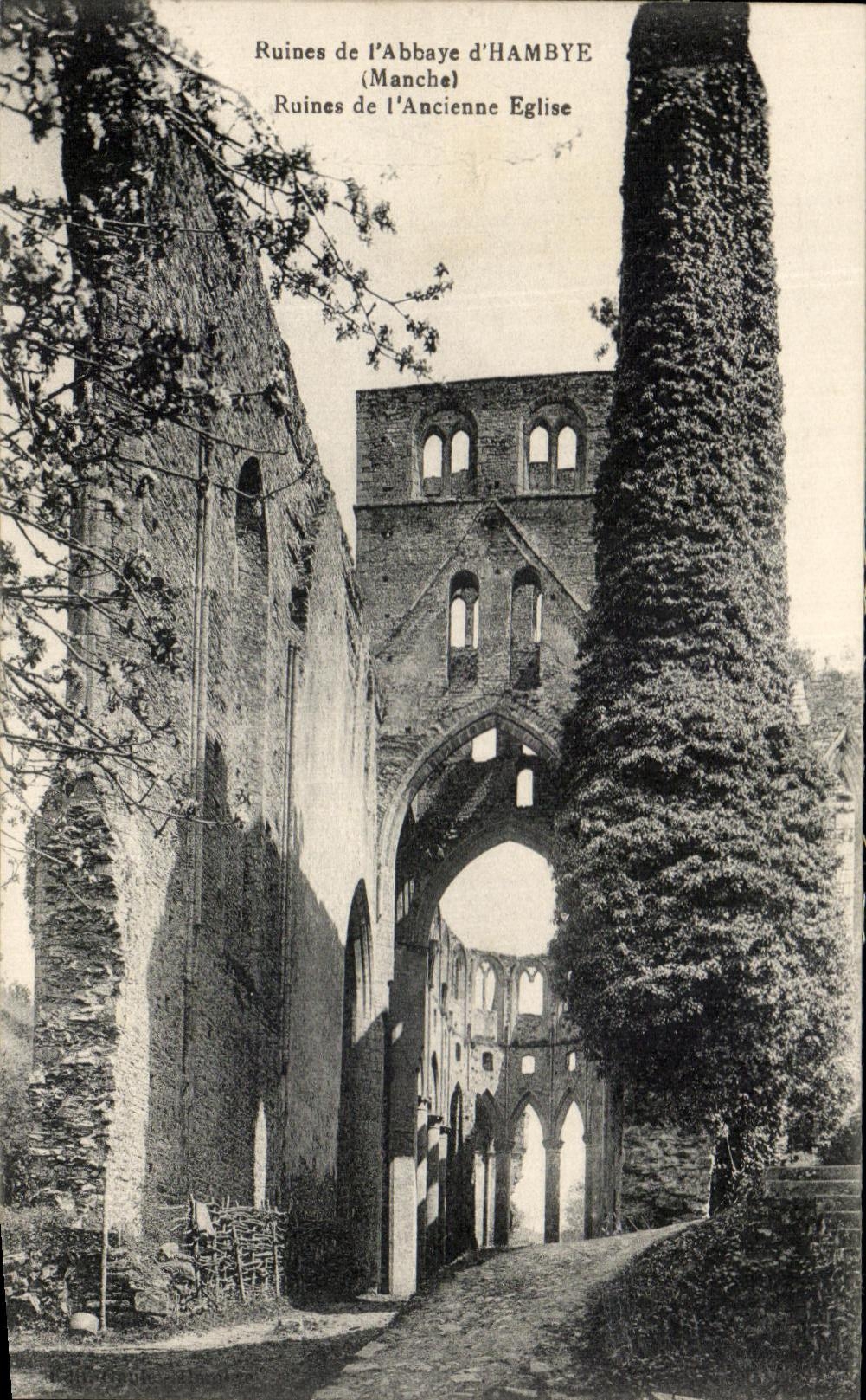 CPA Ruines de l'Abbaye d'Hambye Ruines de l'Ancienne Eglise