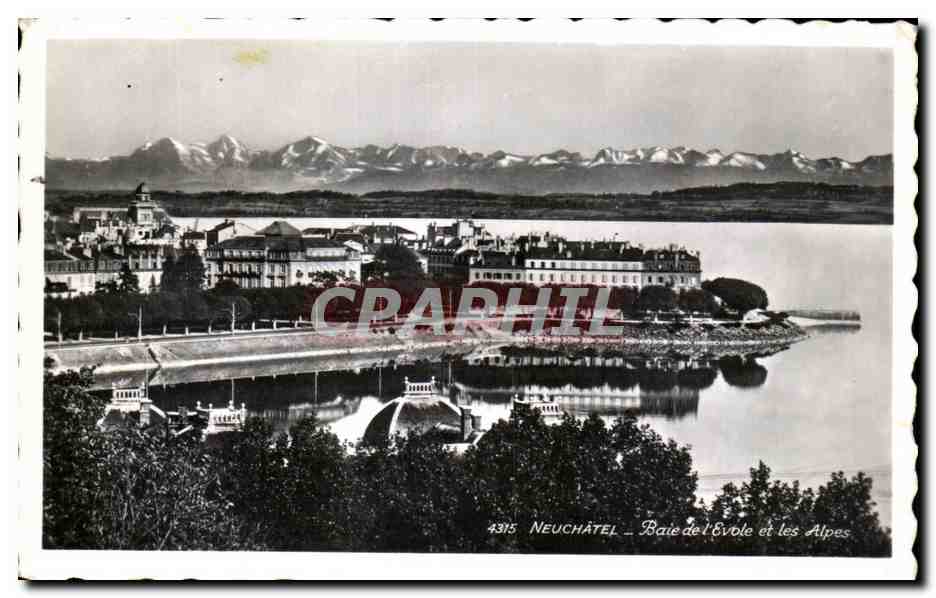 Neuchâtel — Baie de l'Évole et les Alpes — Éditeur: Lausanne, n° 4315