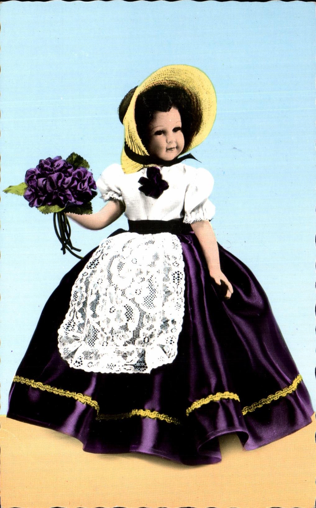 Poupée régionale « La Toulousaine » — Costume régional — Éditeur LABOUCHE, Toulouse, n°50
