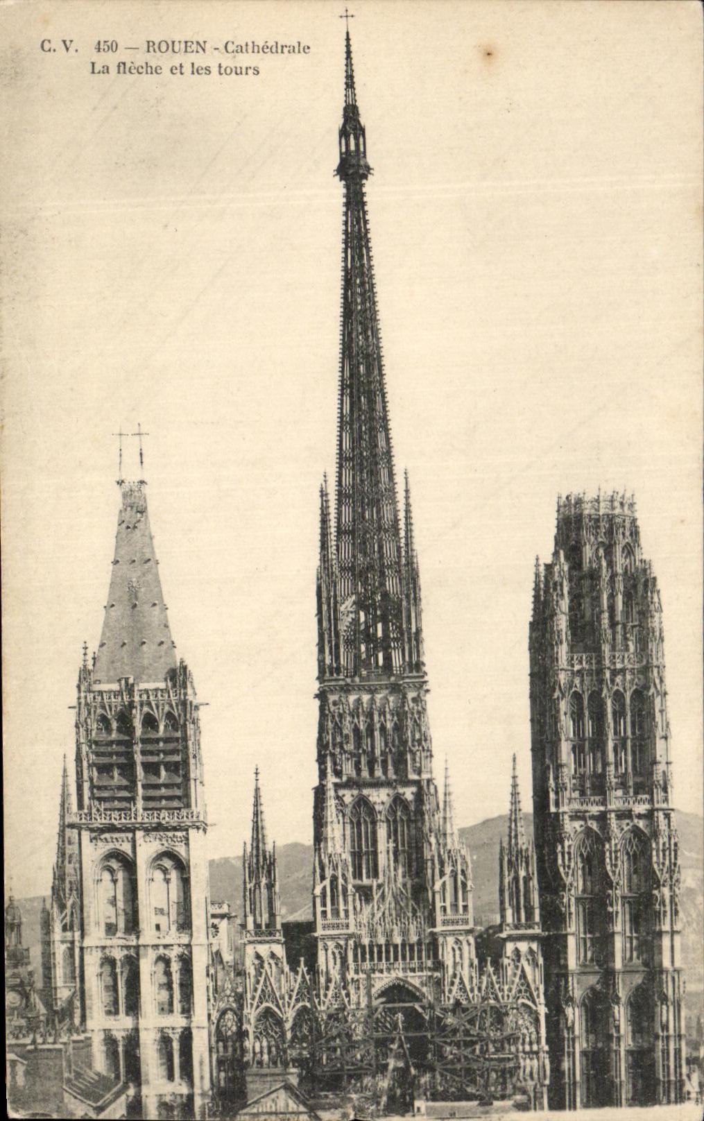 CPA Rouen Cathedrale La Fleche et les Tours