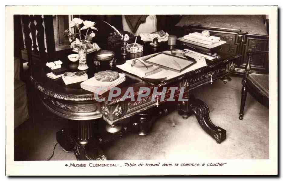 CPA Musee Clemenceau Table de travail dans la chambre a coucher