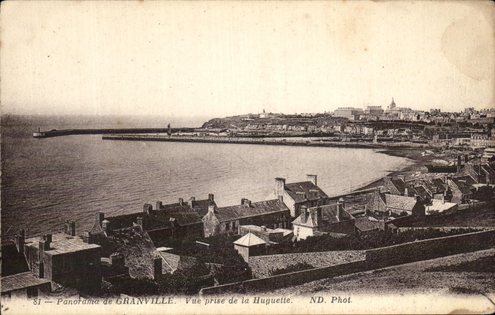 Granville — Panorama vom Huguette — ND. Phot.