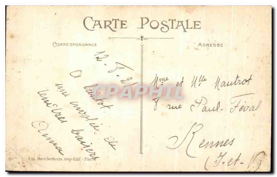 CPA La Normandie La Dentelliere Voyons maintenant les nouvelles locales Folklore Le Calvados — Verso