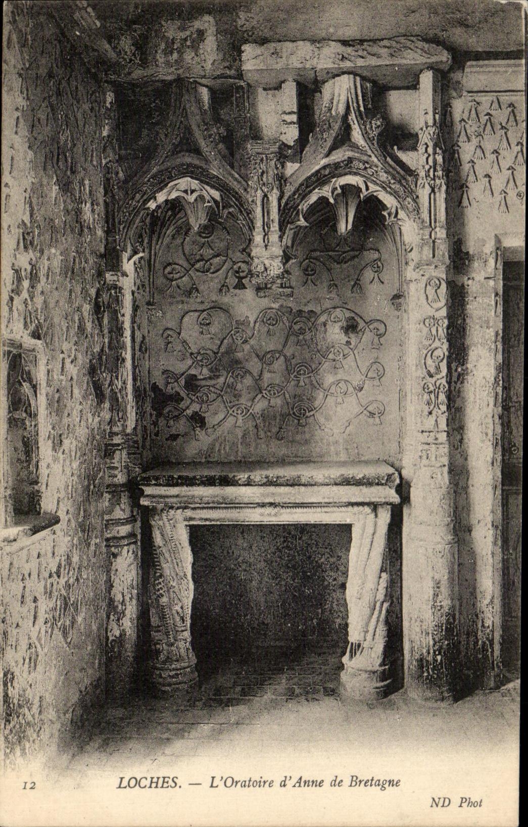 CPA Loches L'Oratoire d'Anne de Bretagne