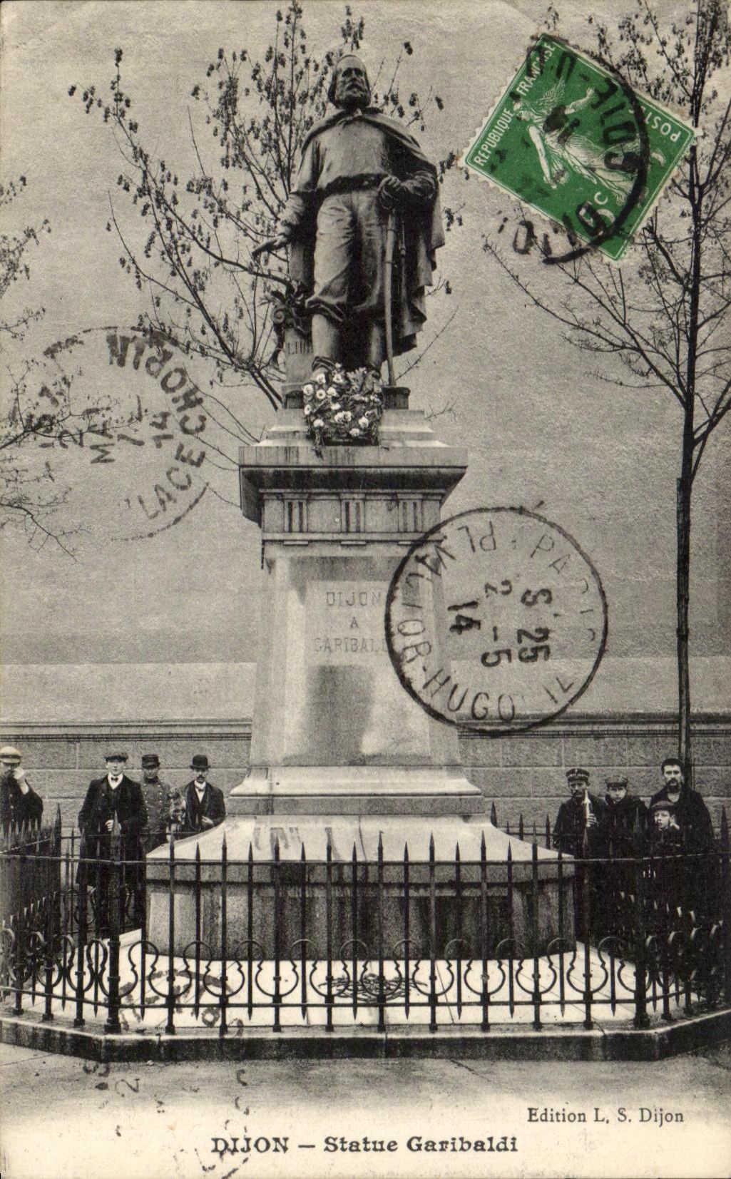 CPA Dijon Statue Garibaldi