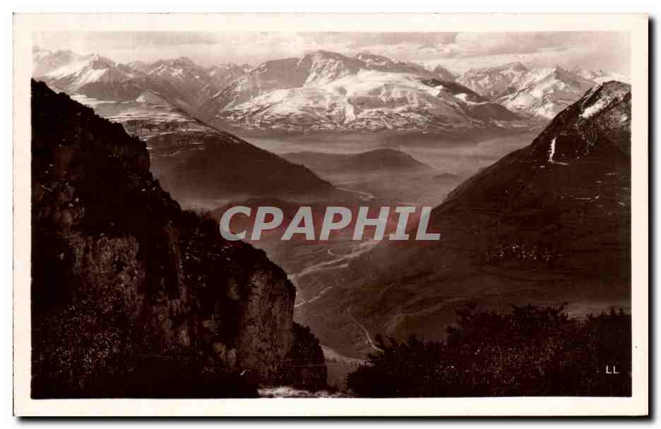 CPA Lourdes La Vallee d'Argeles Vue de L'Observatoire du Pic du Jer