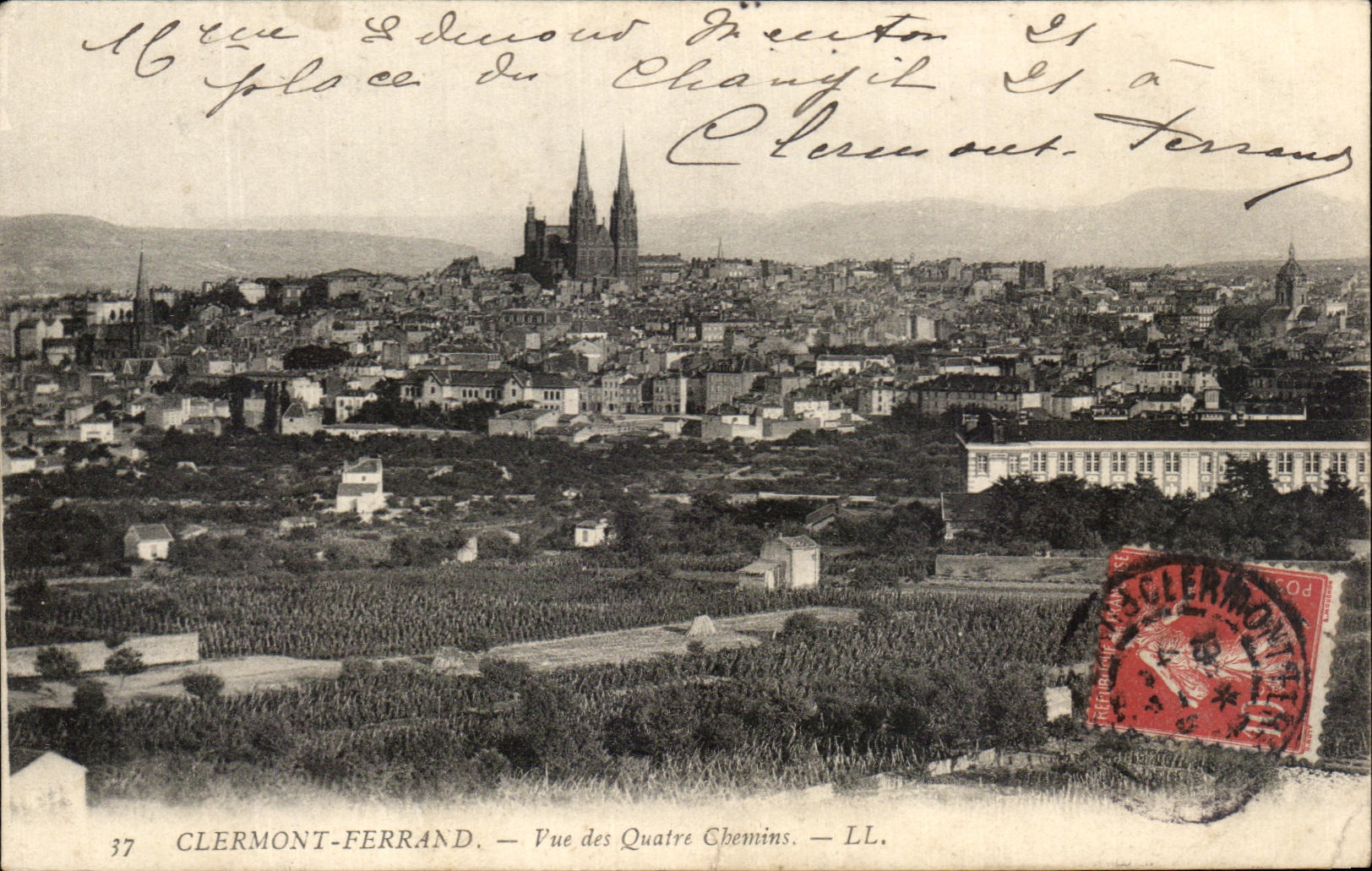 CPA Clermont Ferrand Vue des Quatre Chemins