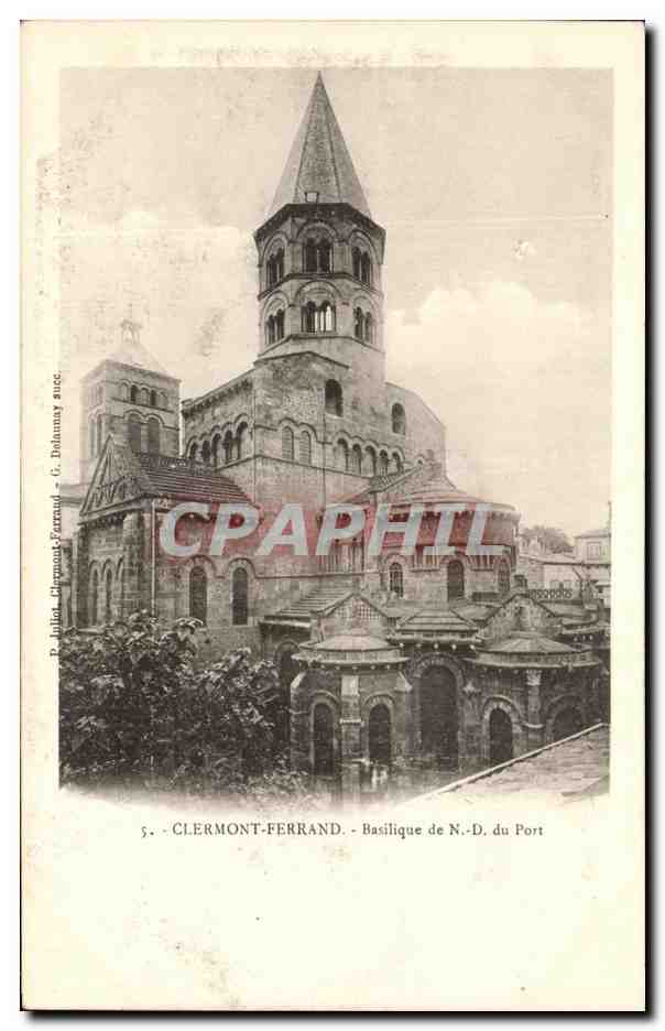 CPA Clefrmont Ferrand Basilique de ND du port