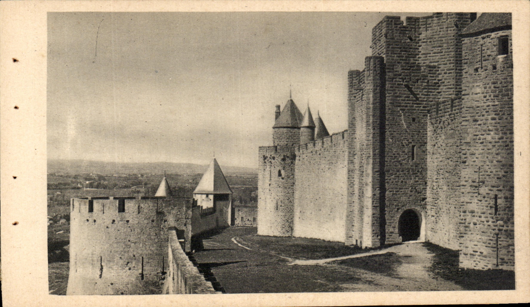 CPA Cite De Carcassonne Les lies Hautes