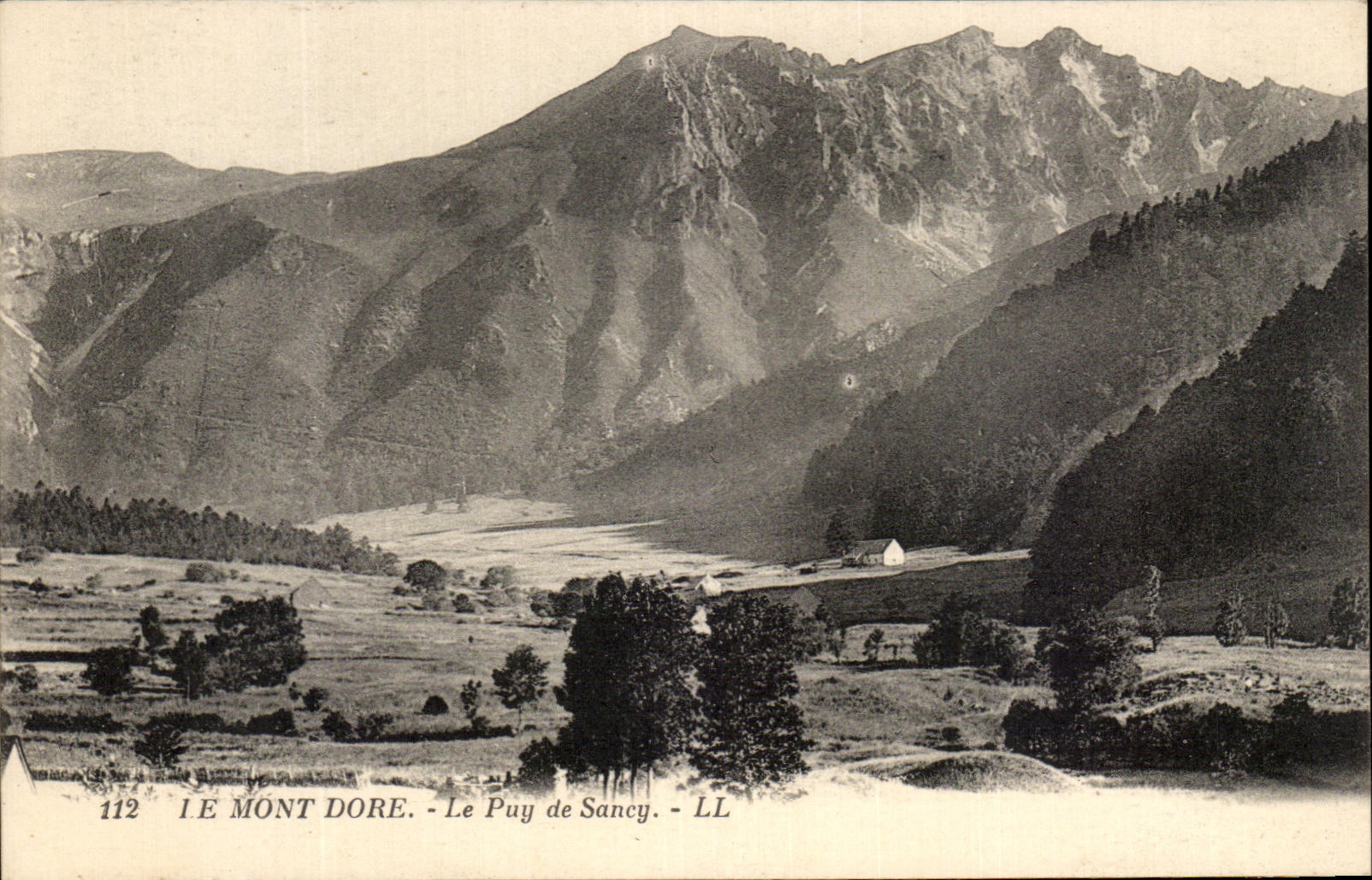 CPA Le Mont Dore Le Puy de Sancy