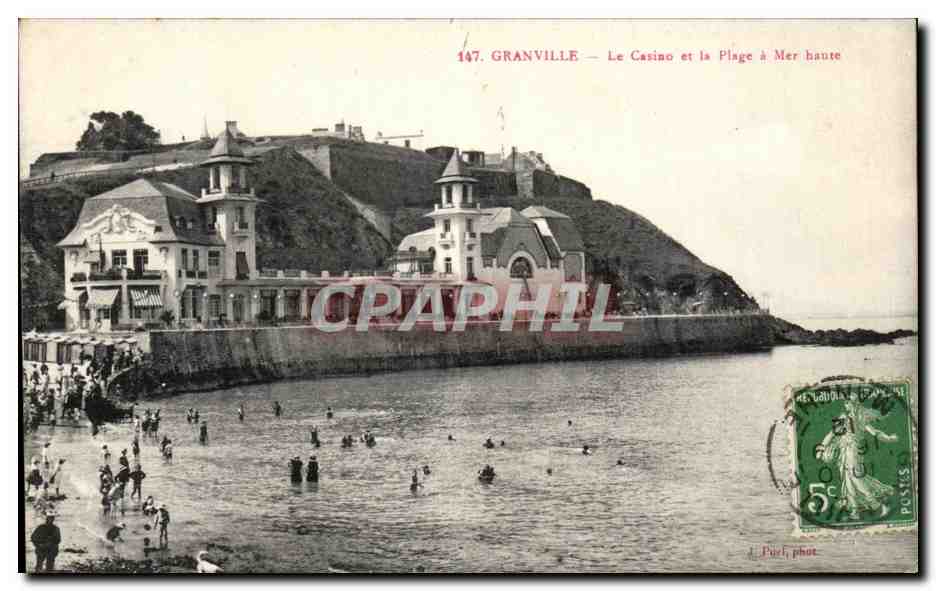 CPA Granville Le Casino Et La Plage A Mer Haute
