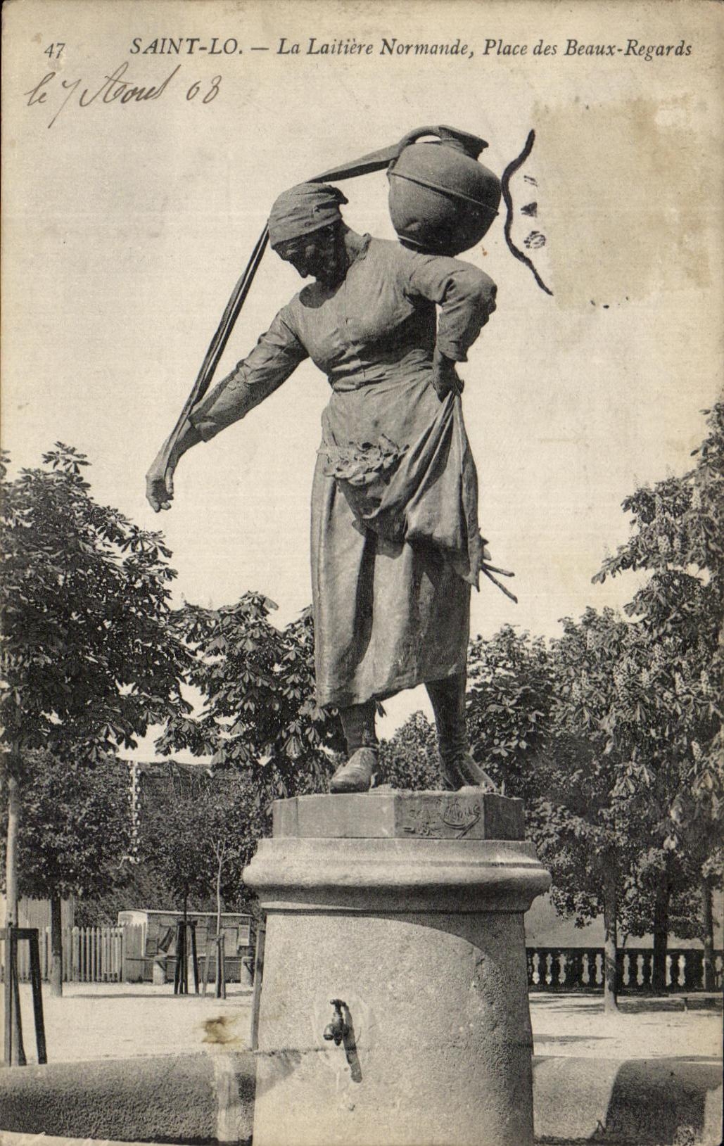 CPA Saint Lo La Laitiere Normande Place Des Beaux Regards Folklore 