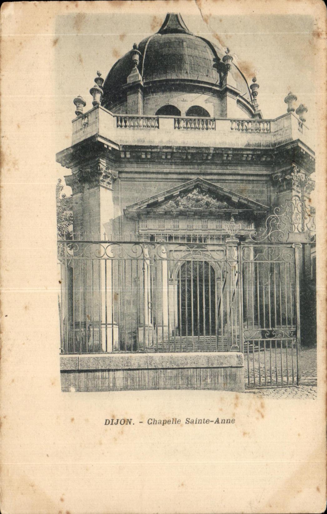 CPA Dijon Chapelle Sainte Anne