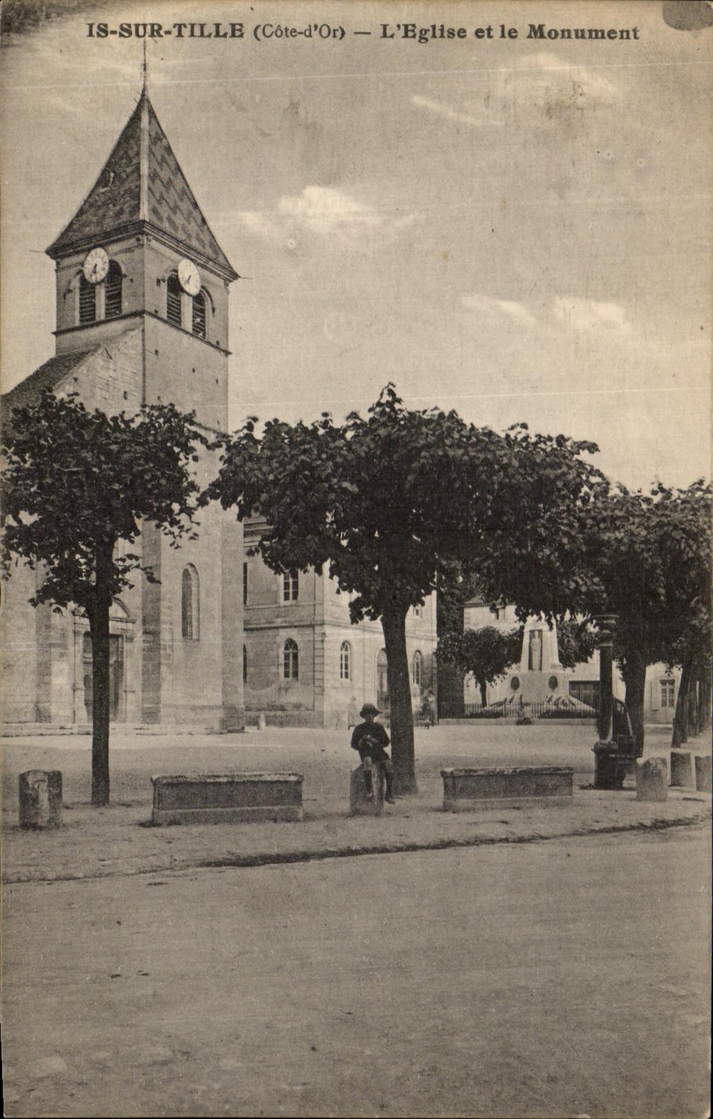 CPA Is Sur Tille L'eglise et le Monument
