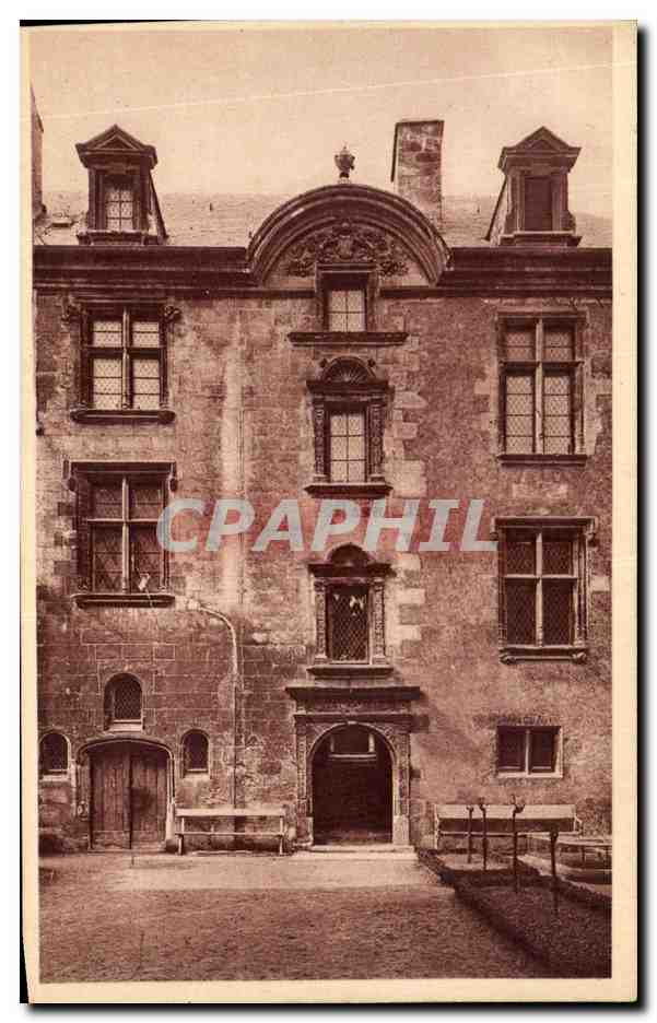 Hôtel Lallemand — Façade Est (XVIe et XVIIe s.) — Hôtel Lallemand, Bourges