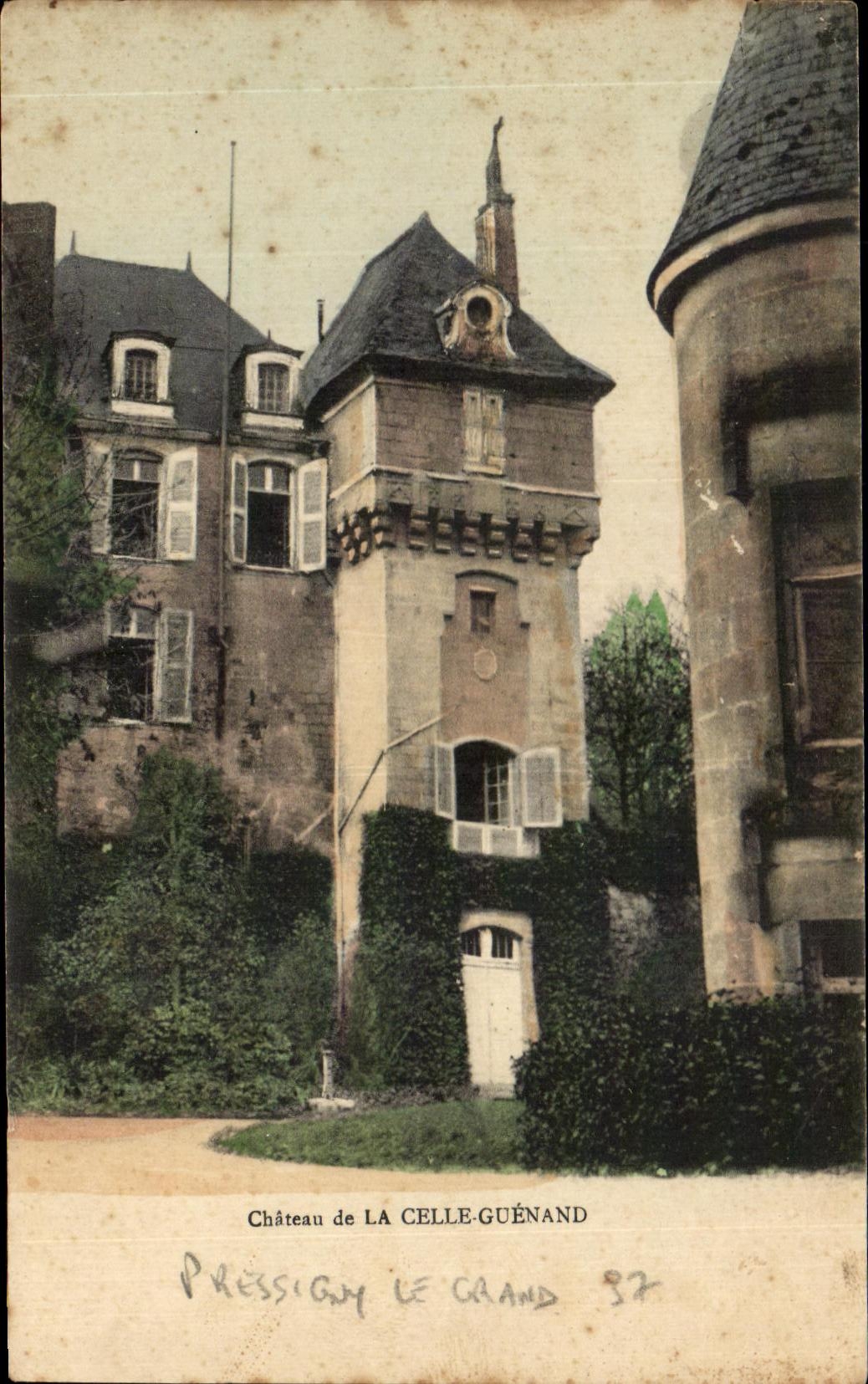 CPA Chateau De La Celle Guenand