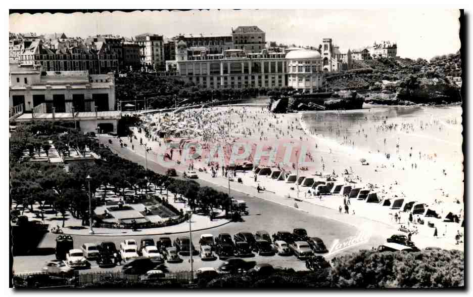 CPA Biarritz La Grande Plage Et Les Deux Casinos