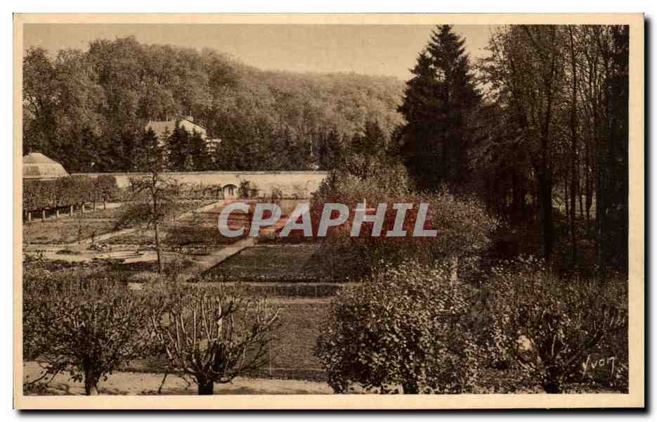 Paray-le-Monial — Jardin du Monastère de la Visitation — Les Éditions d'Art Vion