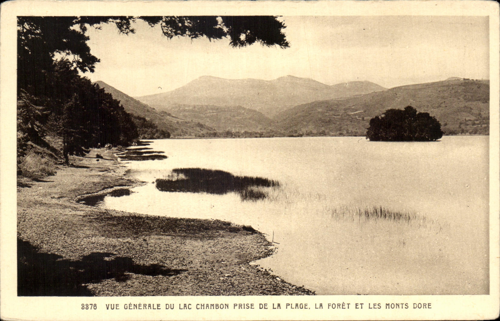 See Chambon — Allgemeiner Blick vom Strand, Wald und Monts Dore — Edition La Cigogne, Vichy