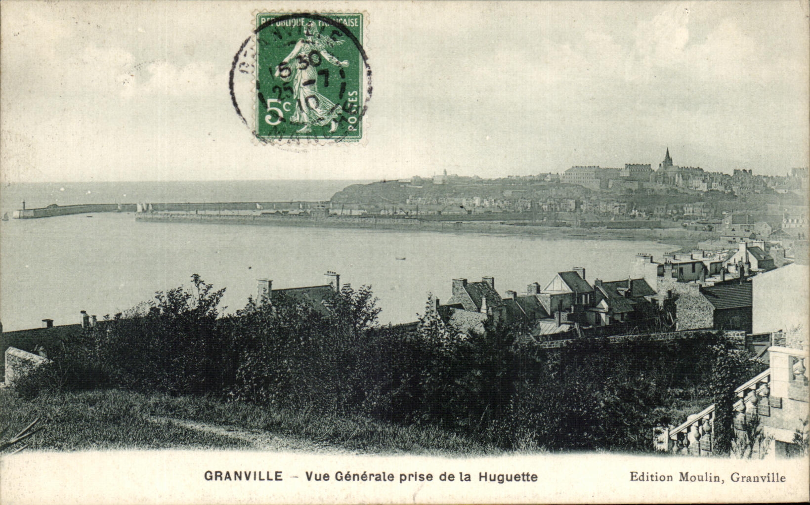 Granville — Vue Générale prise de la Huguette — Edition Moulin, Granville