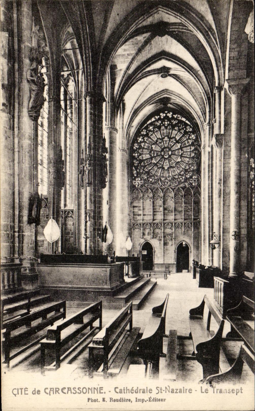 CPA Cite De Carcassonne Cathedrale St Nazalre Le transept