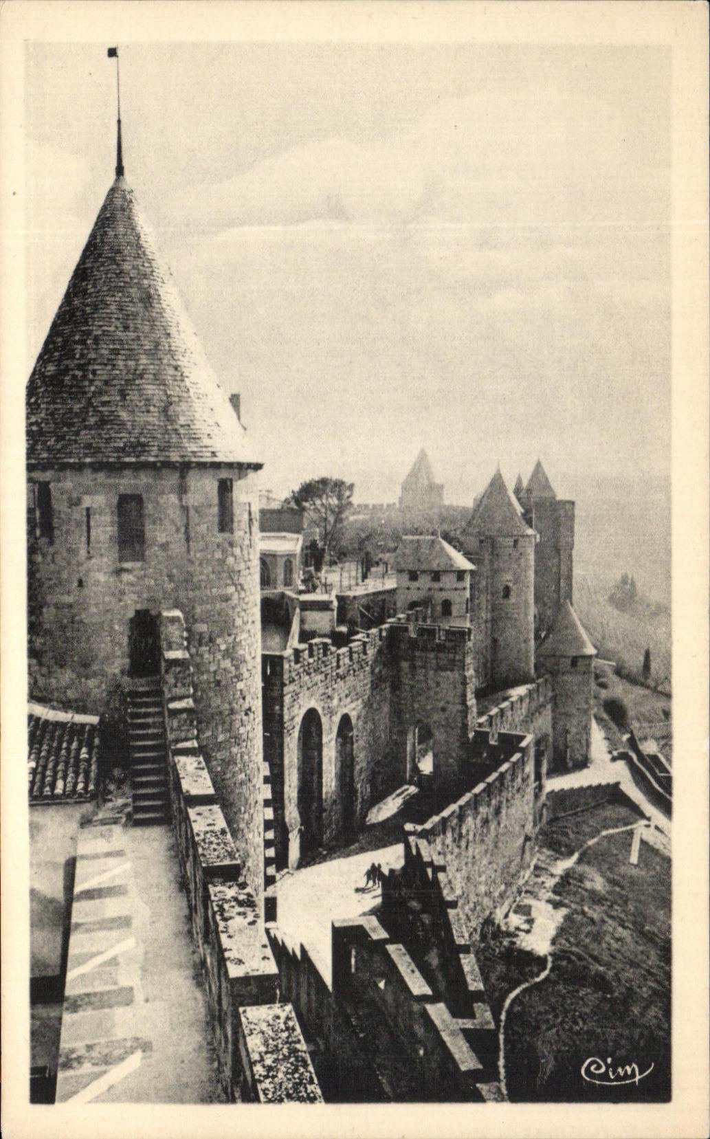 Carcassonne — Ensemble de la Porte d'Aude — éditeur Combier & Macon, n° de série non visible